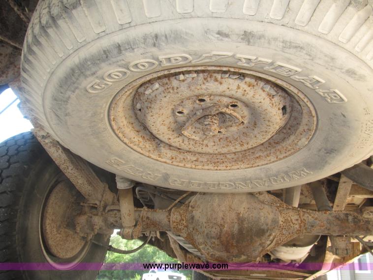 image for item F7050 1998 Chevrolet Cheyenne 1500 Ext. Cab pickup truck