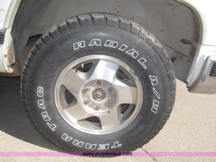 image for item F7050 1998 Chevrolet Cheyenne 1500 Ext. Cab pickup truck