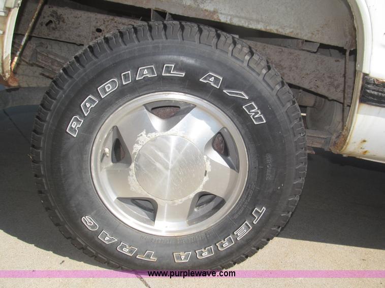 image for item F7050 1998 Chevrolet Cheyenne 1500 Ext. Cab pickup truck