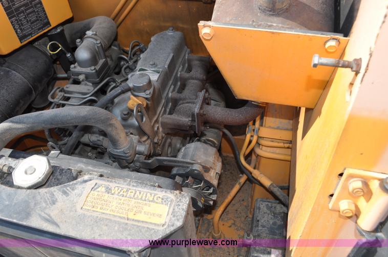 image for item G6074 Mustang 940 skid steer