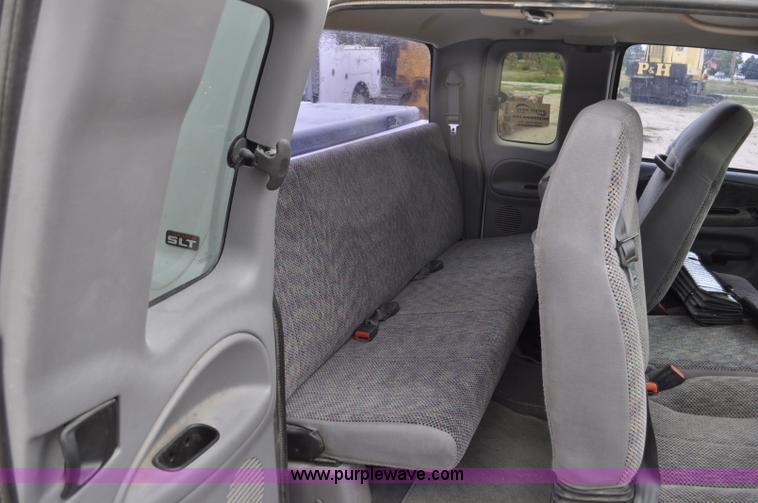 image for item G6075 1998 Dodge Ram 1500 Quad Cab pickup truck