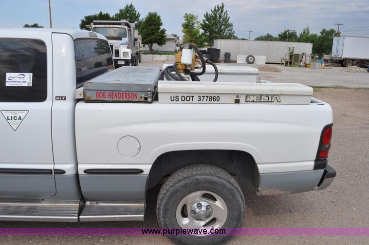 image for item G6075 1998 Dodge Ram 1500 Quad Cab pickup truck