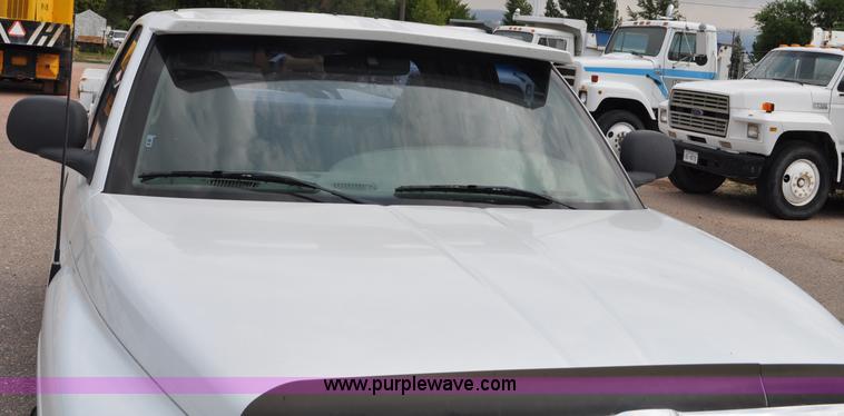 image for item G6075 1998 Dodge Ram 1500 Quad Cab pickup truck