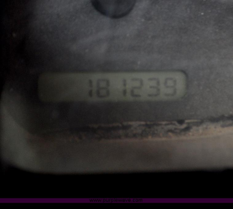 image for item G6075 1998 Dodge Ram 1500 Quad Cab pickup truck