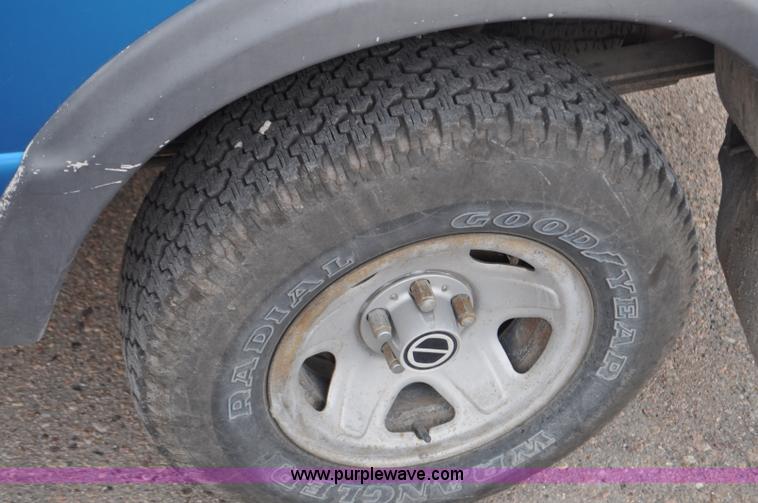 image for item G6076 1993 Ford Ranger XLT SuperCab pickup truck