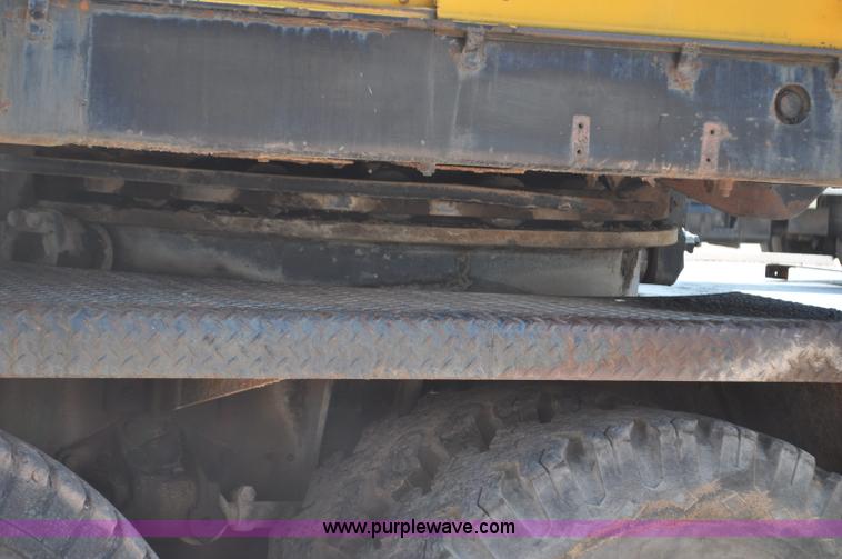 image for item G6077 P & H 155 truck crane