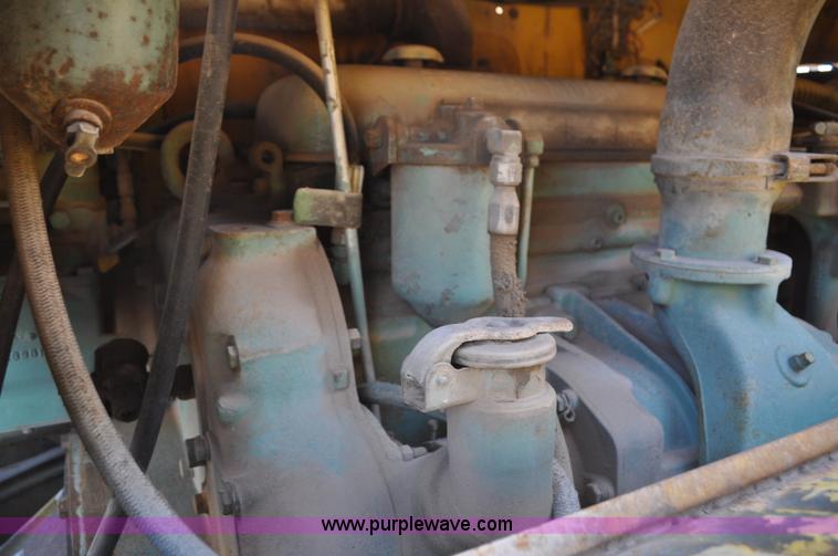 image for item G6077 P & H 155 truck crane