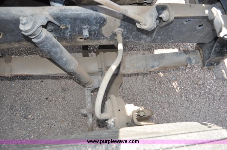 image for item G6081 1989 International F2575 semi truck