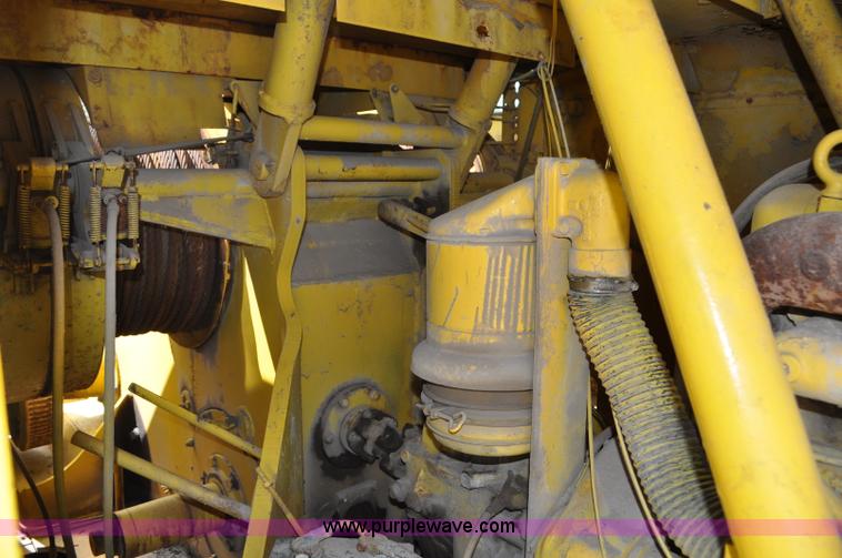 image for item G6082 1969 P & H 430 truck crane