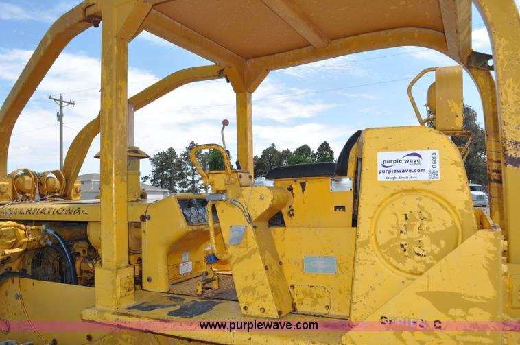 image for item G6083 1973 International TD15C dozer