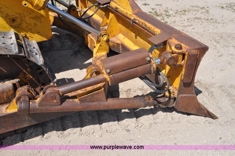 image for item G6083 1973 International TD15C dozer
