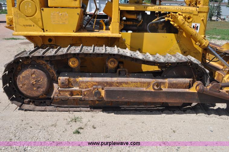 image for item G6083 1973 International TD15C dozer