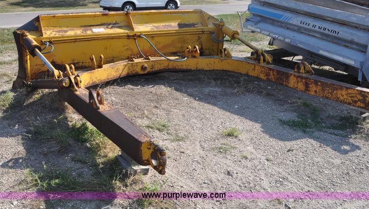image for item G6084 Angle dozer blade