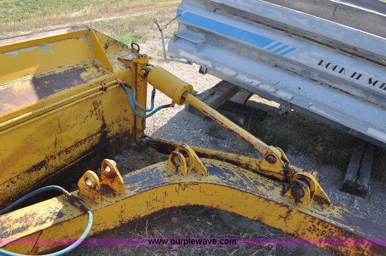 image for item G6084 Angle dozer blade