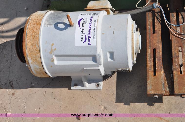 image for item G6092 Generator