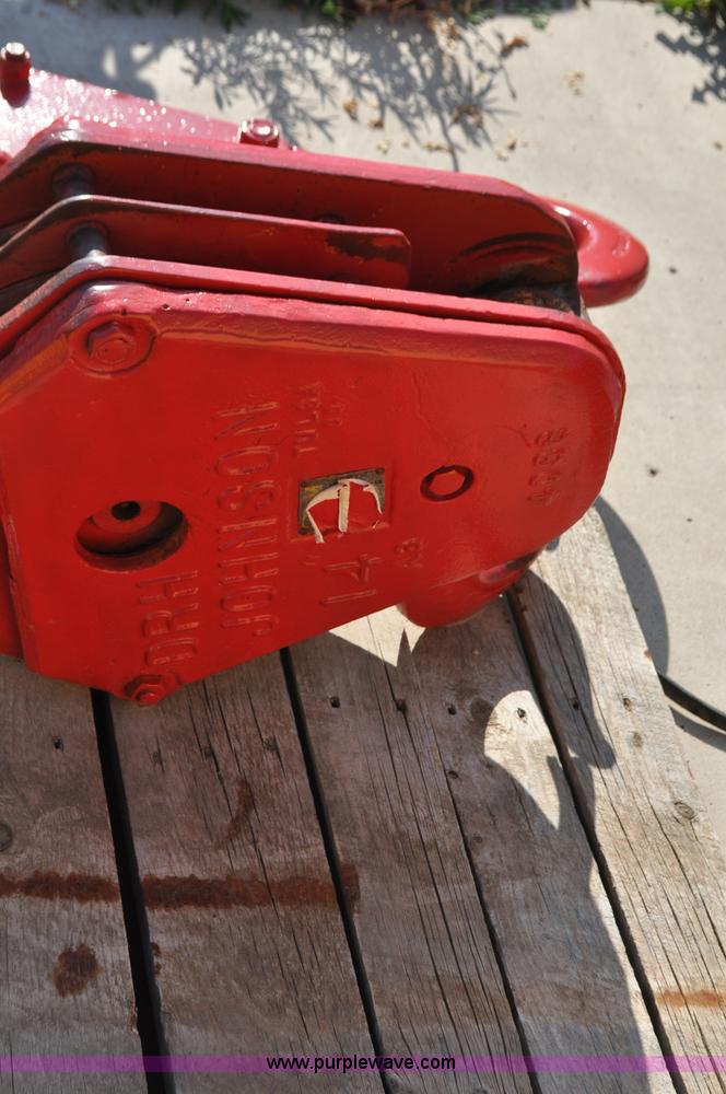 image for item G6102 (2) sheave blocks