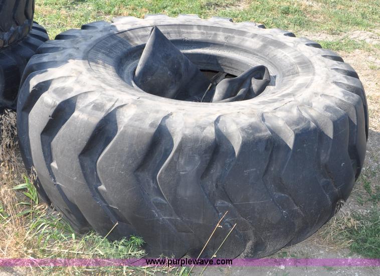 image for item G6106 (3) tires