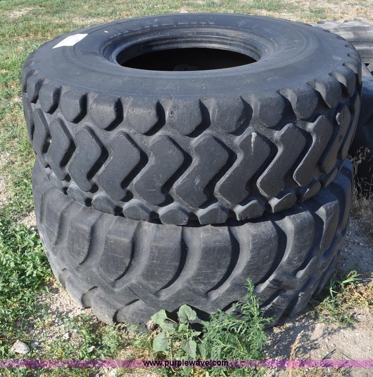 image for item G6106 (3) tires