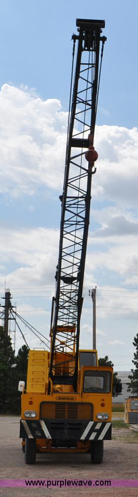 image for item G6109 1959 Hendrickson truck with crane