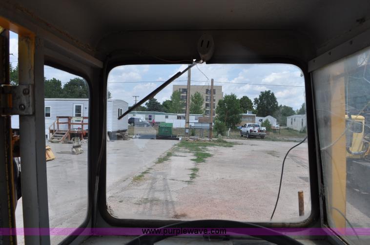 image for item G6109 1959 Hendrickson truck with crane