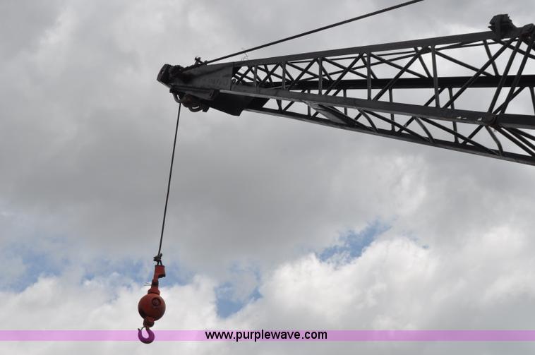 image for item G6109 1959 Hendrickson truck with crane