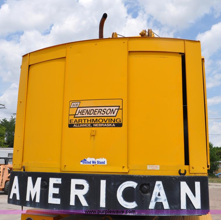 image for item G6109 1959 Hendrickson truck with crane