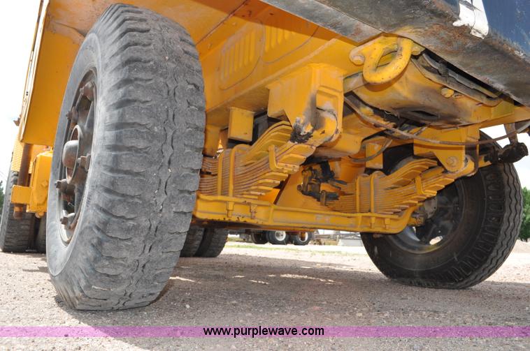 image for item G6109 1959 Hendrickson truck with crane