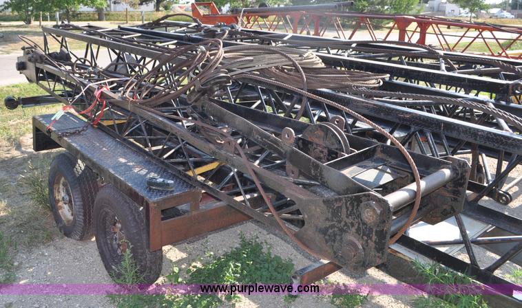 image for item G6109 1959 Hendrickson truck with crane