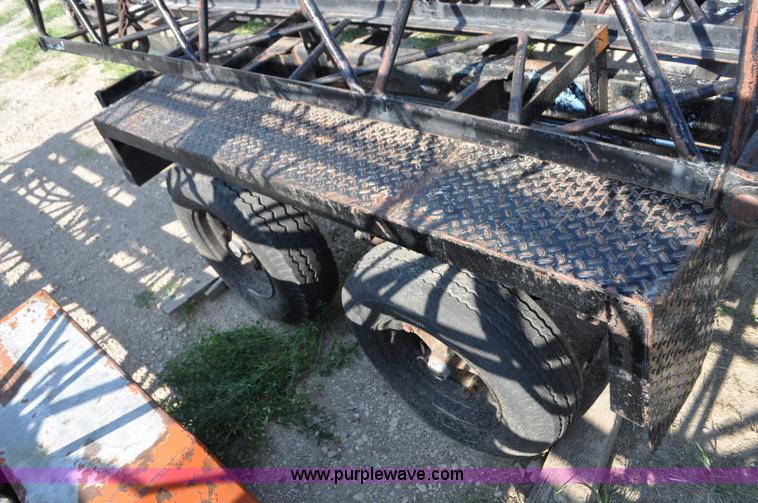 image for item G6109 1959 Hendrickson truck with crane