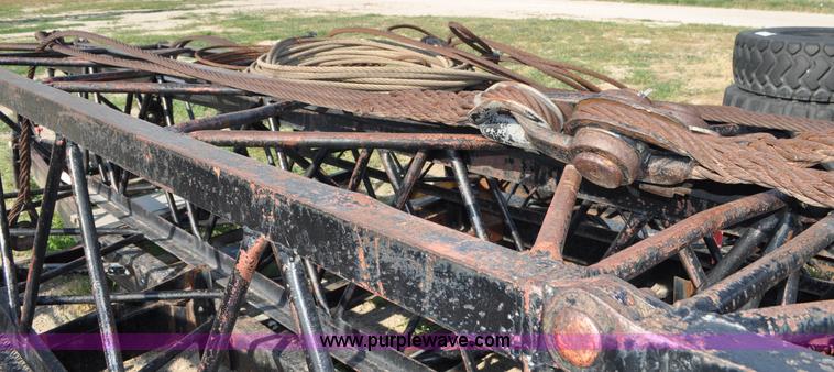 image for item G6109 1959 Hendrickson truck with crane