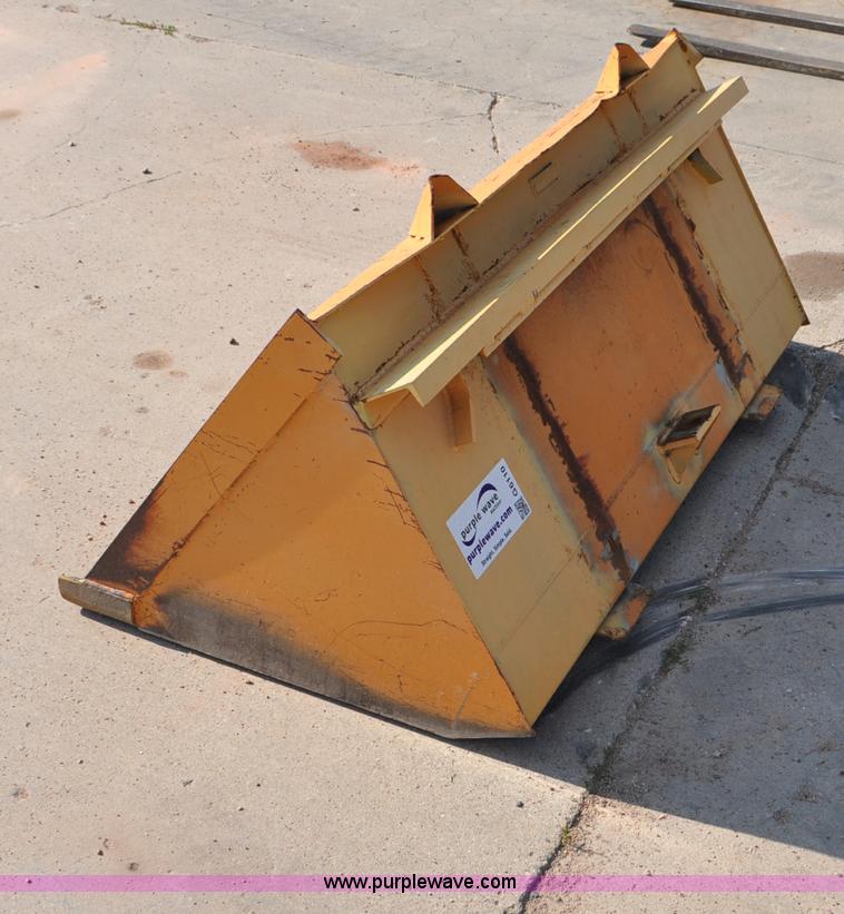 image for item G6110 60" skid steer bucket