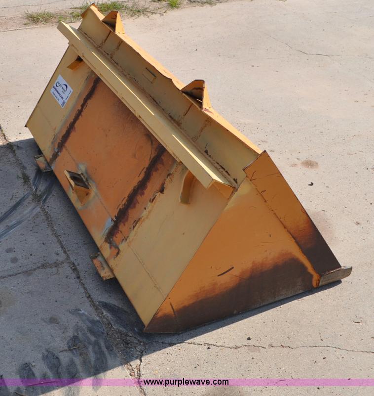 image for item G6110 60" skid steer bucket