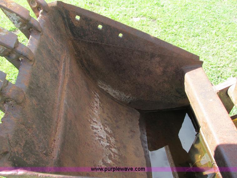 image for item G8574 Ford 450 tractor loader backhoe