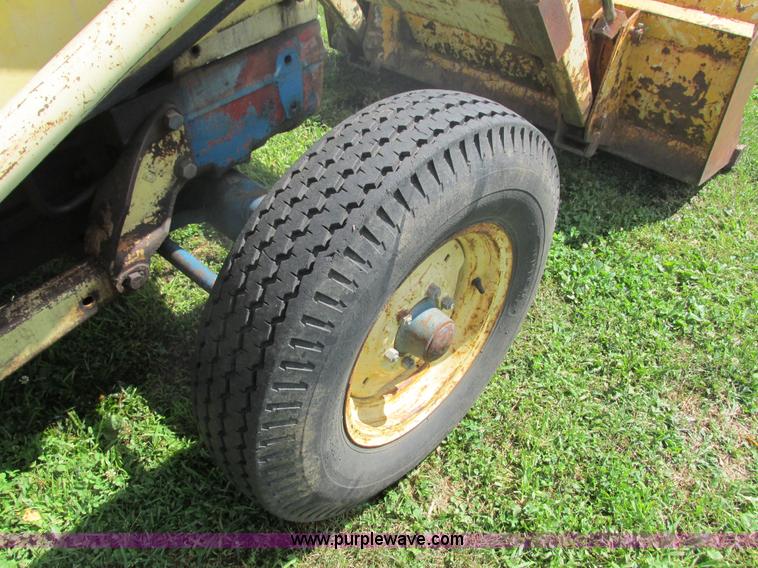 image for item G8574 Ford 450 tractor loader backhoe