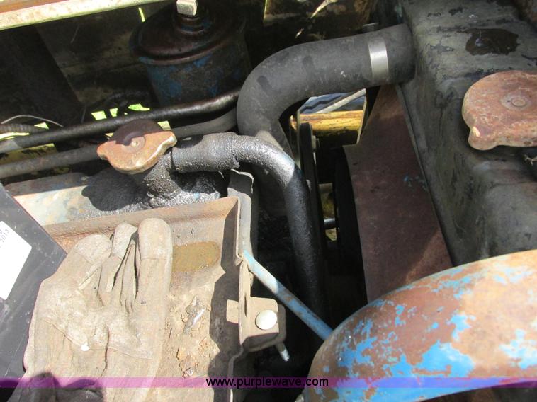 image for item G8574 Ford 450 tractor loader backhoe