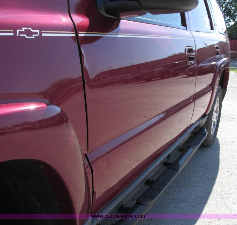 image for item G8581 2005 Chevrolet Tahoe Z71 SUV