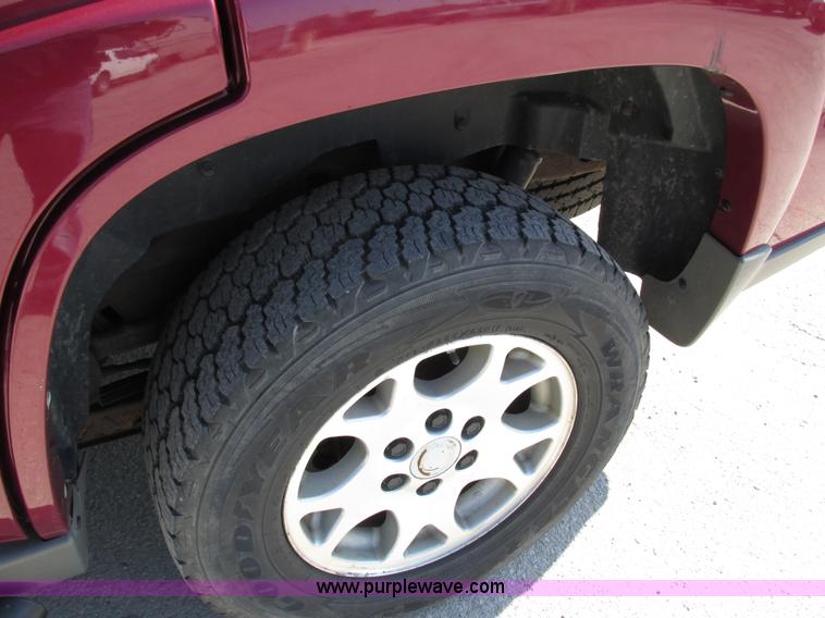 image for item G8581 2005 Chevrolet Tahoe Z71 SUV