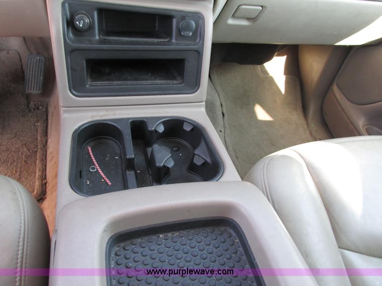 image for item G8581 2005 Chevrolet Tahoe Z71 SUV