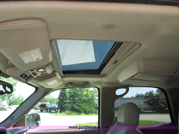 image for item G8581 2005 Chevrolet Tahoe Z71 SUV
