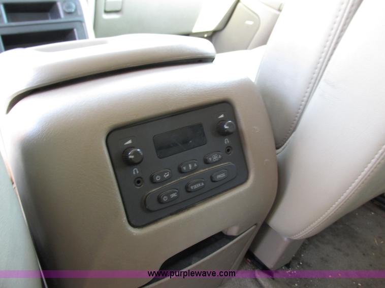 image for item G8581 2005 Chevrolet Tahoe Z71 SUV