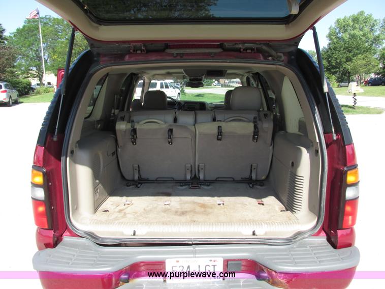 image for item G8581 2005 Chevrolet Tahoe Z71 SUV