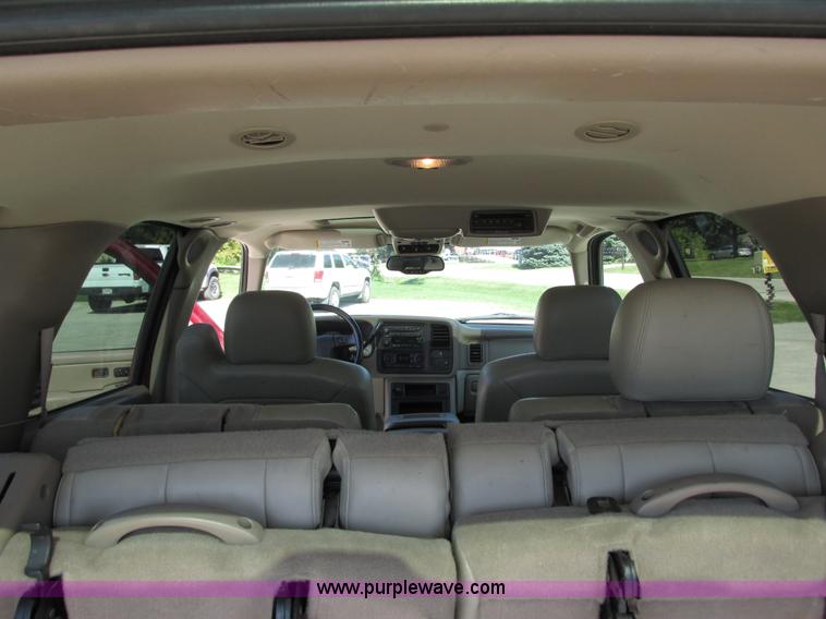 image for item G8581 2005 Chevrolet Tahoe Z71 SUV