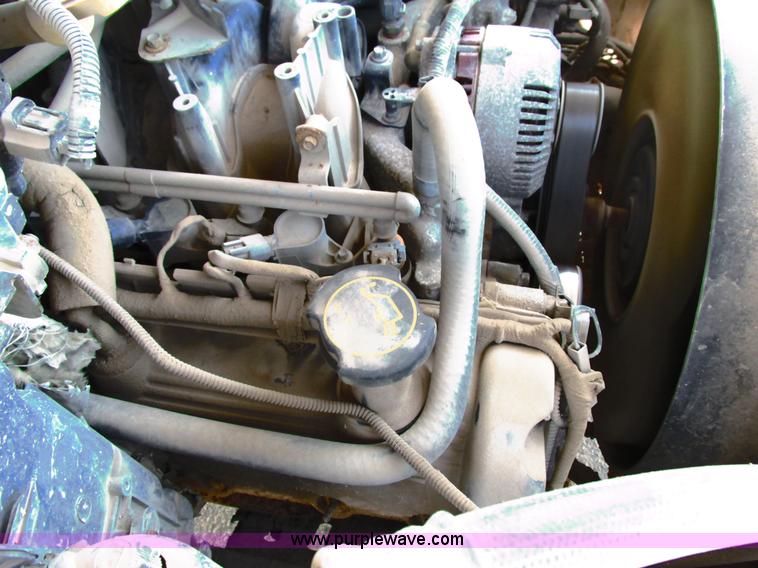 image for item G8585 2001 Ford F250 Super Duty SuperCab pickup truck