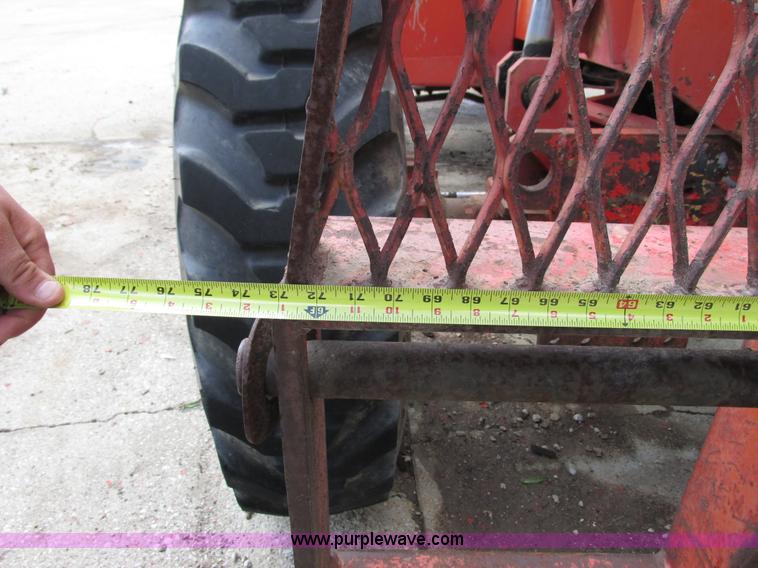 image for item G8587 1984 Lull 844 Highlander telehandler