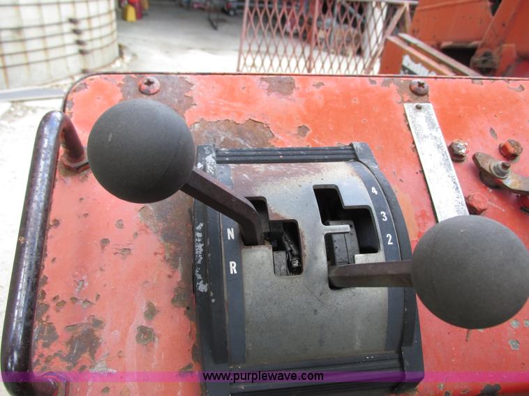 image for item G8587 1984 Lull 844 Highlander telehandler