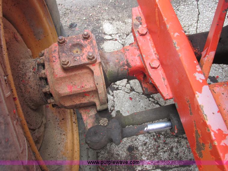 image for item G8587 1984 Lull 844 Highlander telehandler