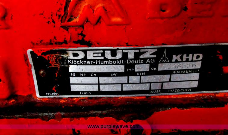 image for item G8587 1984 Lull 844 Highlander telehandler