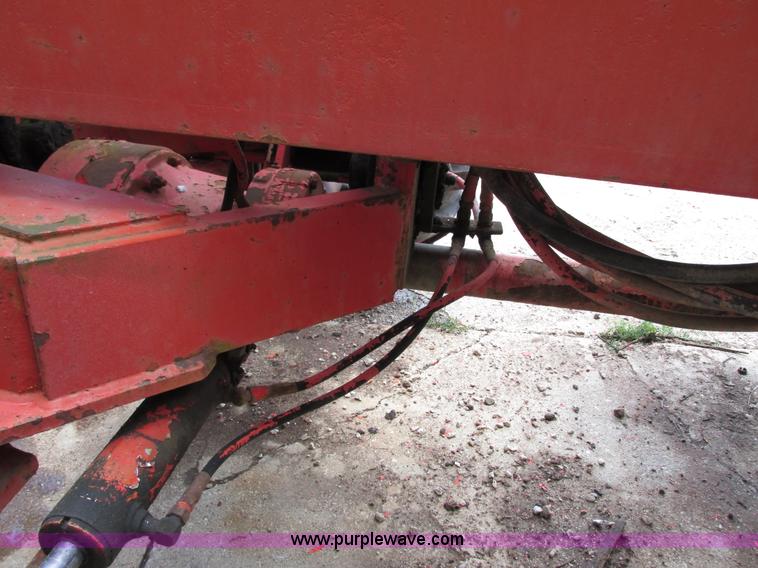 image for item G8587 1984 Lull 844 Highlander telehandler
