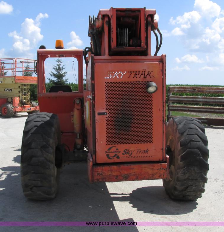 image for item G8588 2000 SkyTrak 10054 telehandler