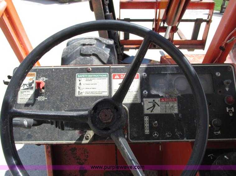 image for item G8588 2000 SkyTrak 10054 telehandler